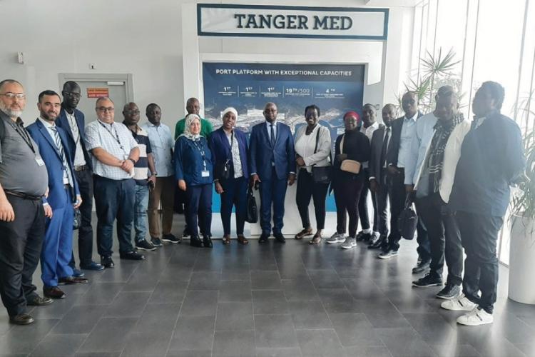 visite d’une délégation ivoirienne représentantla communauté portuaire du port d’abidjan
